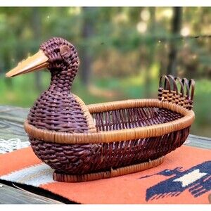 Vintage Wicker Duck Goose w Wood Beak Woven Rattan  Basket Napkin Tray 9" MINT